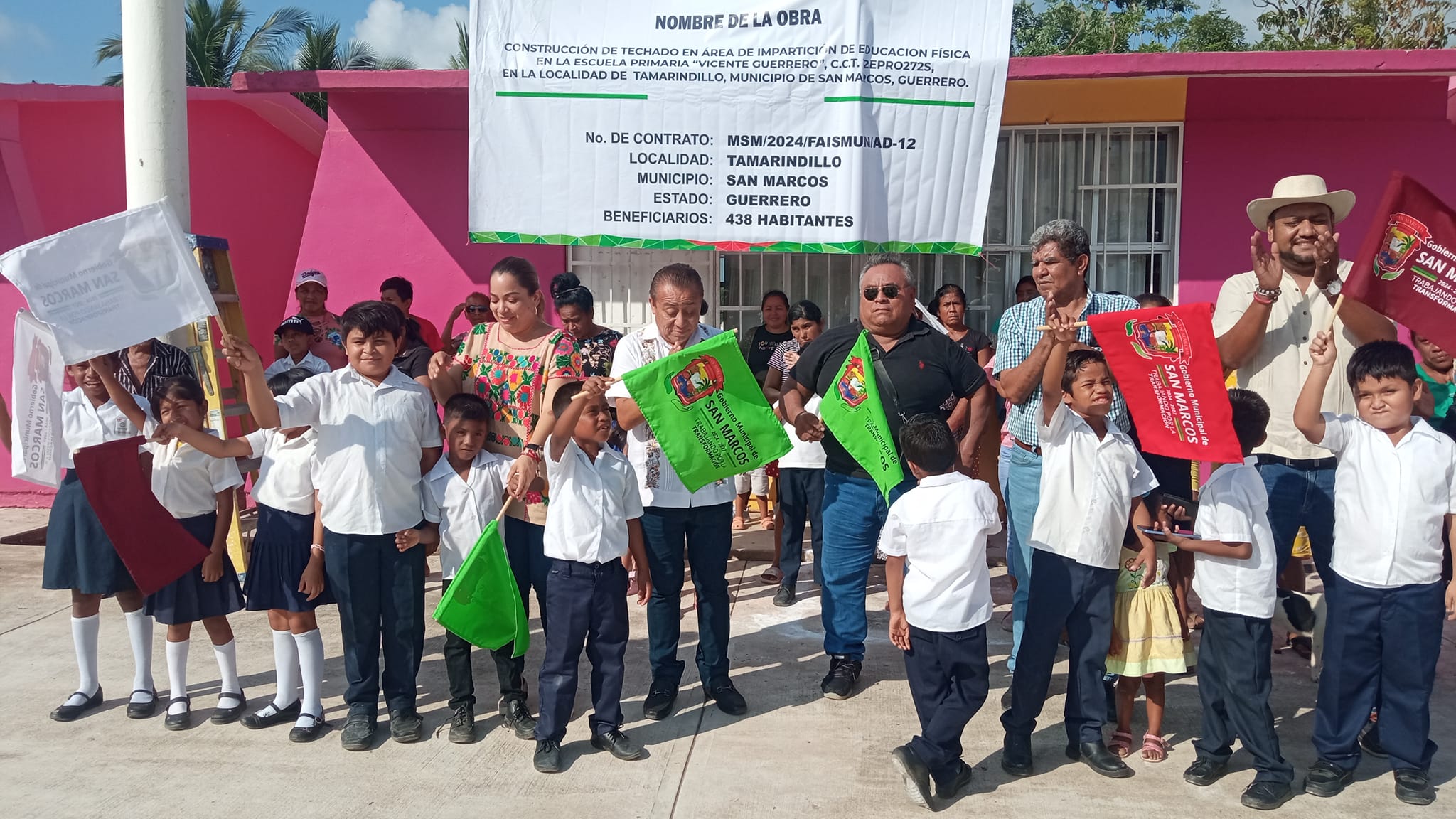 Banderazo para el arranque de obras públicas en Tamarindillo y en la comunidad de las Minas